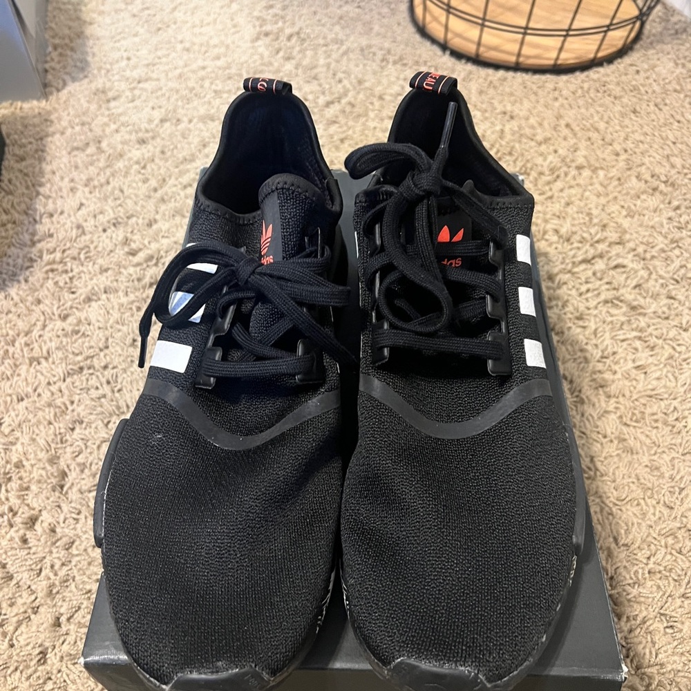Adidas NMD R1 - Picture 4 of 5